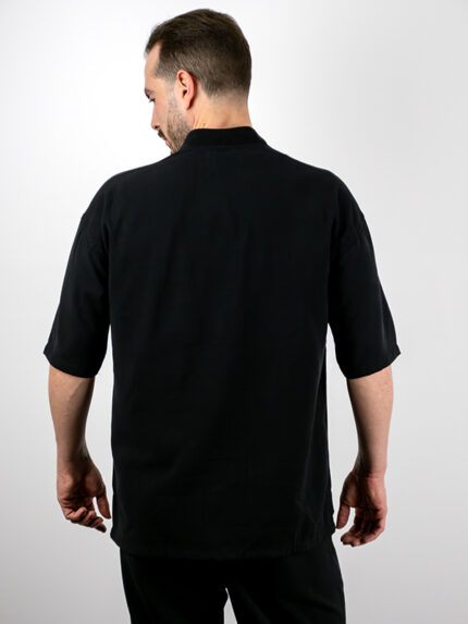 ΠΟΥΚΑΜΙΣΟ με όρθια λαιμόκοψη και χωρίς γιακά