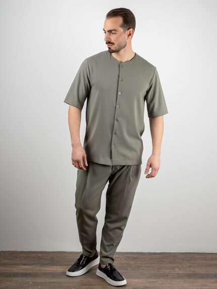 Παντελόνι Jogger Loose Fit & Πουκάμισο Neckless Λαδί