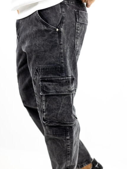 Cargo Carrot Black