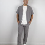 Παντελόνι Jogger Loose Fit & Πουκάμισο Κοντομάνικο Regular Fit Γκρί