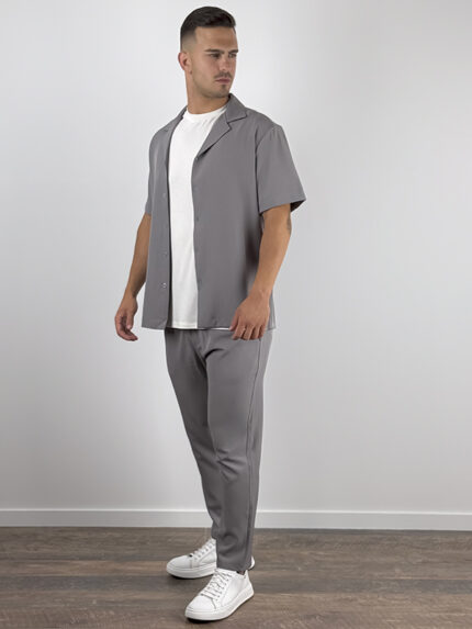 Παντελόνι Jogger Loose Fit & Πουκάμισο Κοντομάνικο Regular Fit Γκρί