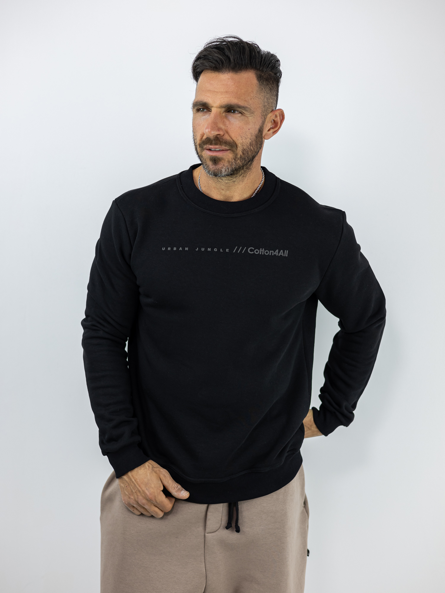 FOUTER_COTTON4ALL_120299_MAURO_01.jpg Φούτερ Regular Fit Urban Jungle Μαύρο