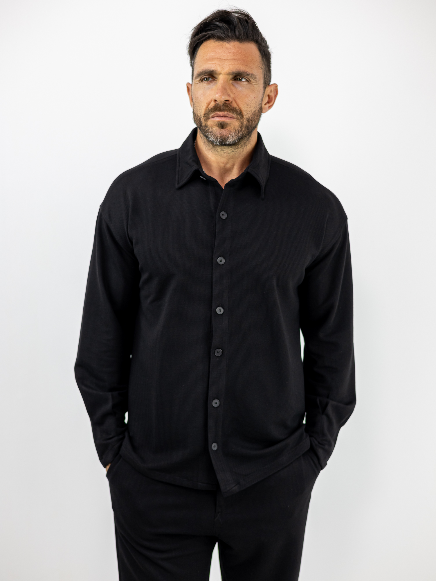 POUKAMISO_TWINBLACK_120411_MAURO_01.jpg Πουκάμισο Oversized Μονόχρωμο Μαύρο