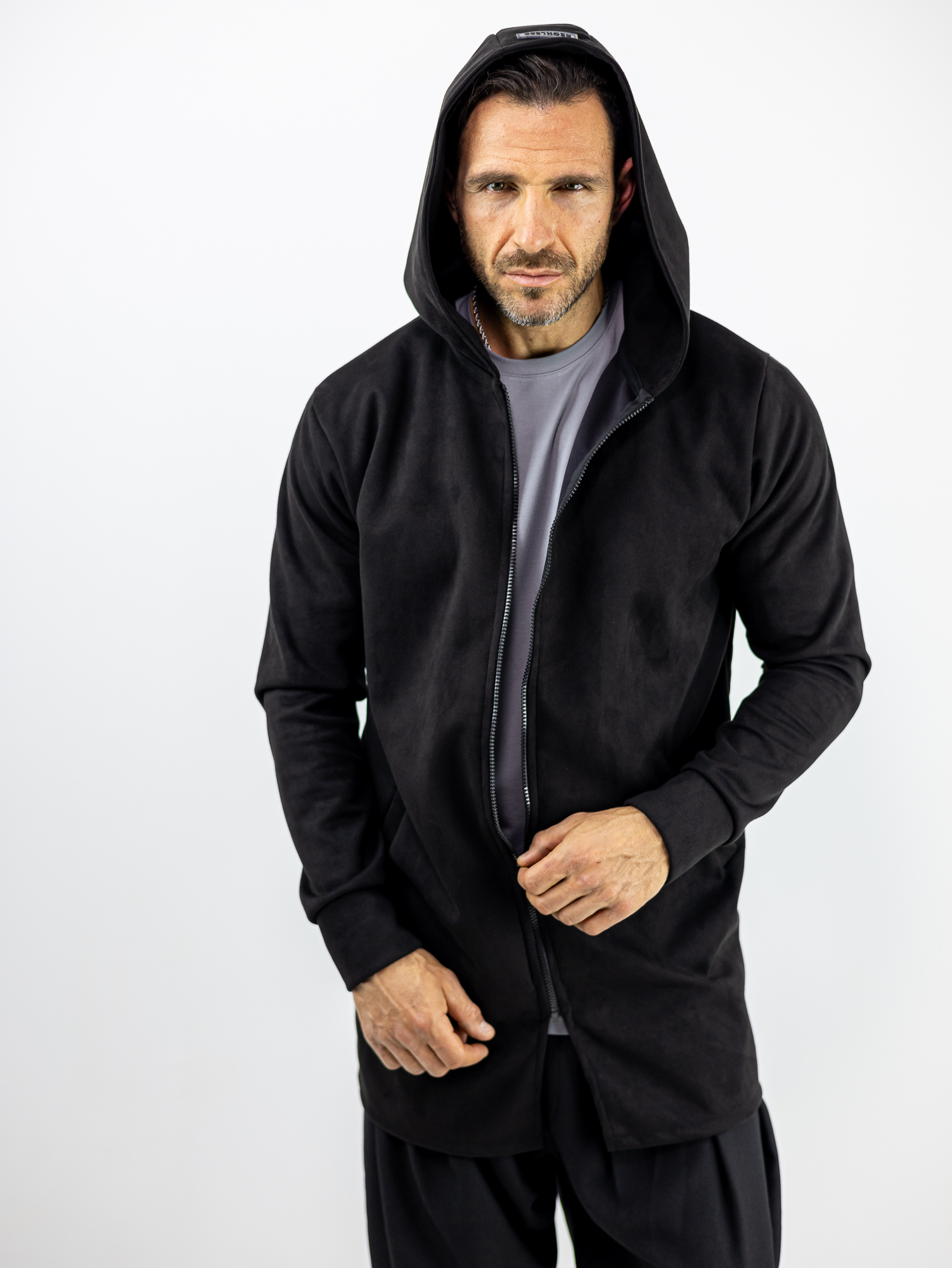 ZAKETA_RECKLESS_120315_MAURO_01.jpg Ζακέτα Slim Fit Mακριά & Κουκούλα Μαύρη