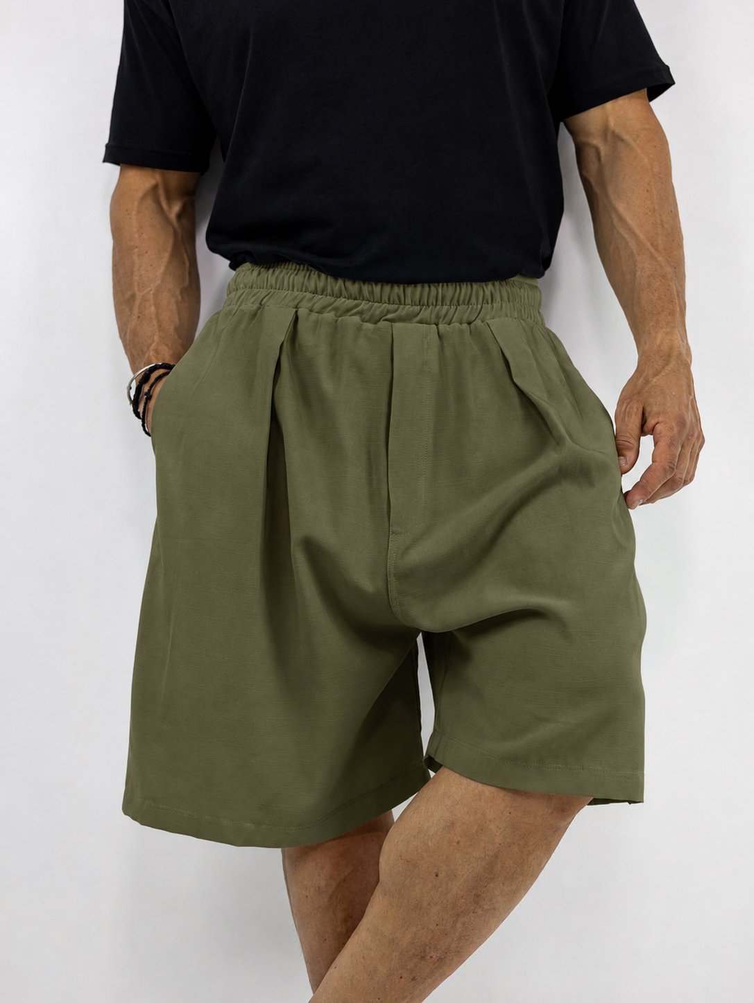 BERMOUDA_TWINBLACK_130389_LADI_01.jpg Βερμούδα Λινή Oversized & Πιέτα Λαδί