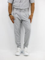 Παντελόνι Jogger Loose Fit με Λάστιχο Πίσω & Πουκάμισο Regular Fit Μάο Με Κρυφή Πατιλέτα Γκρί