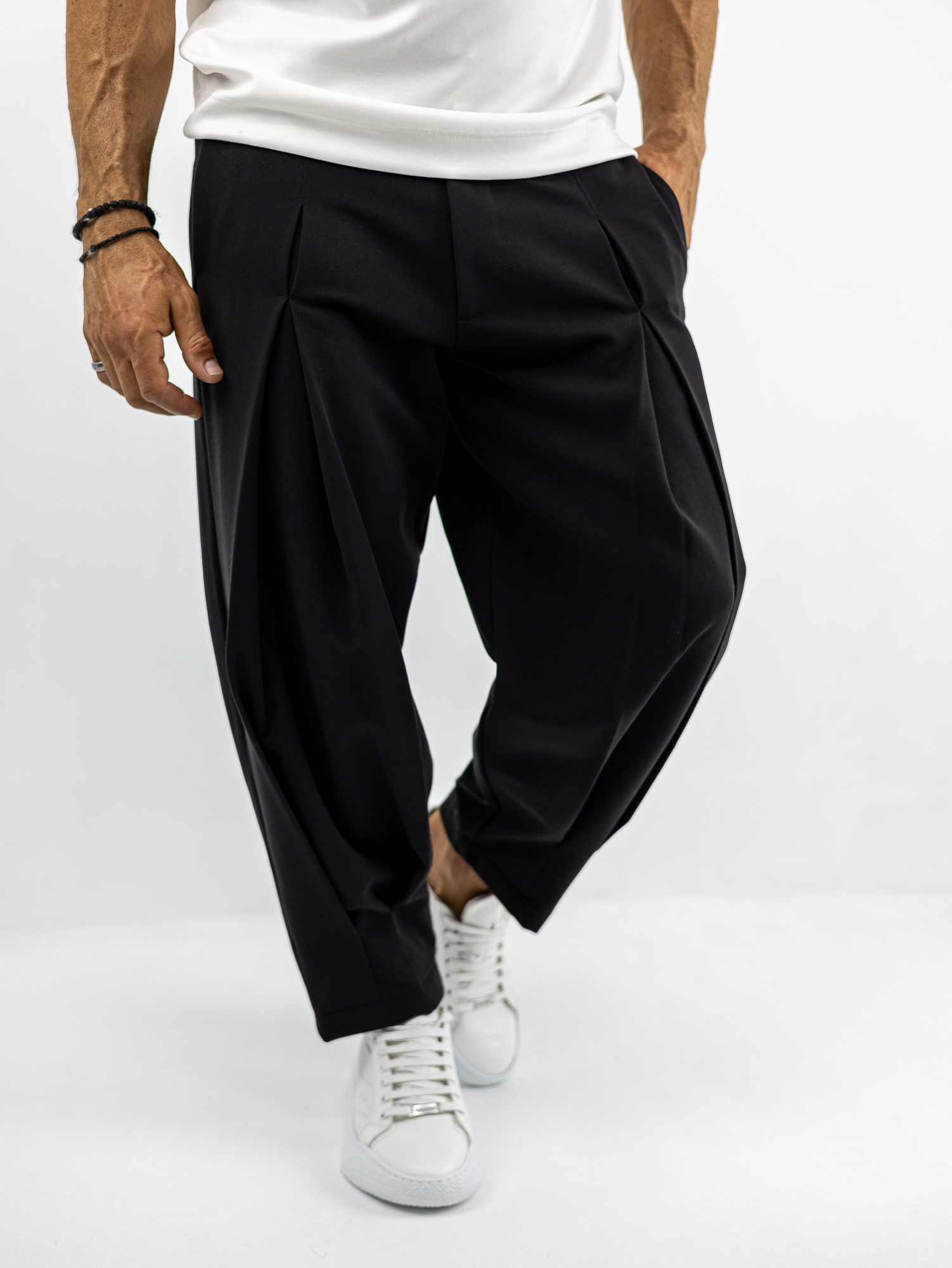 JOGGER_PICOC_140046_MAURO_01.jpg Παντελόνι Jogger Balloon & Πίετα πίσω Μαύρο