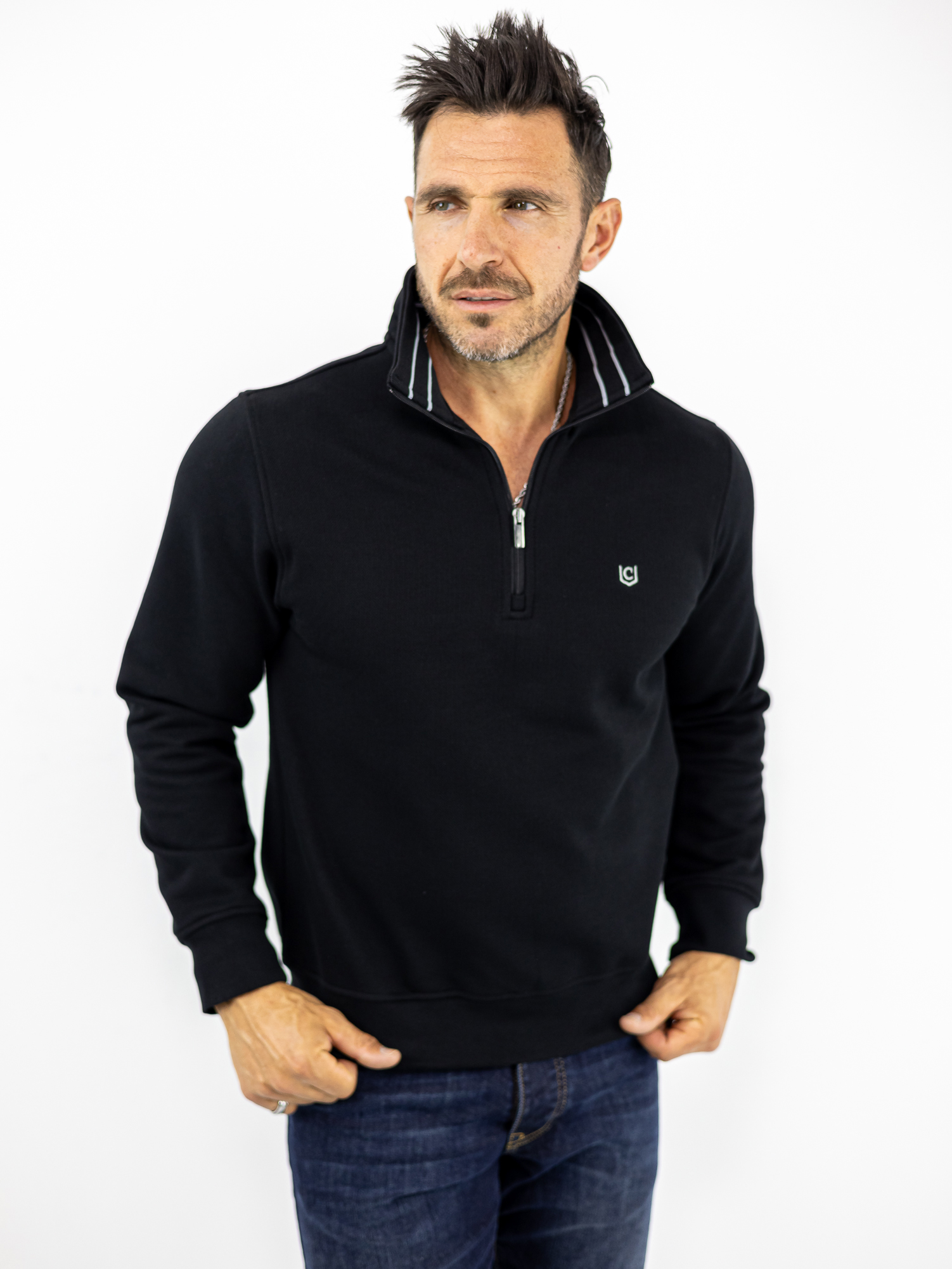 MPLOUZA_CND_140108_MAURO_01.jpg Μπλούζα Regular Fit Polo Με Φερμουάρ Μονόχρωμη Μαύρη