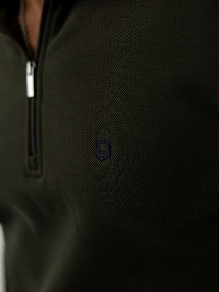 Μπλούζα Regular Fit Polo Με Φερμουάρ Μονόχρωμη Λαδί