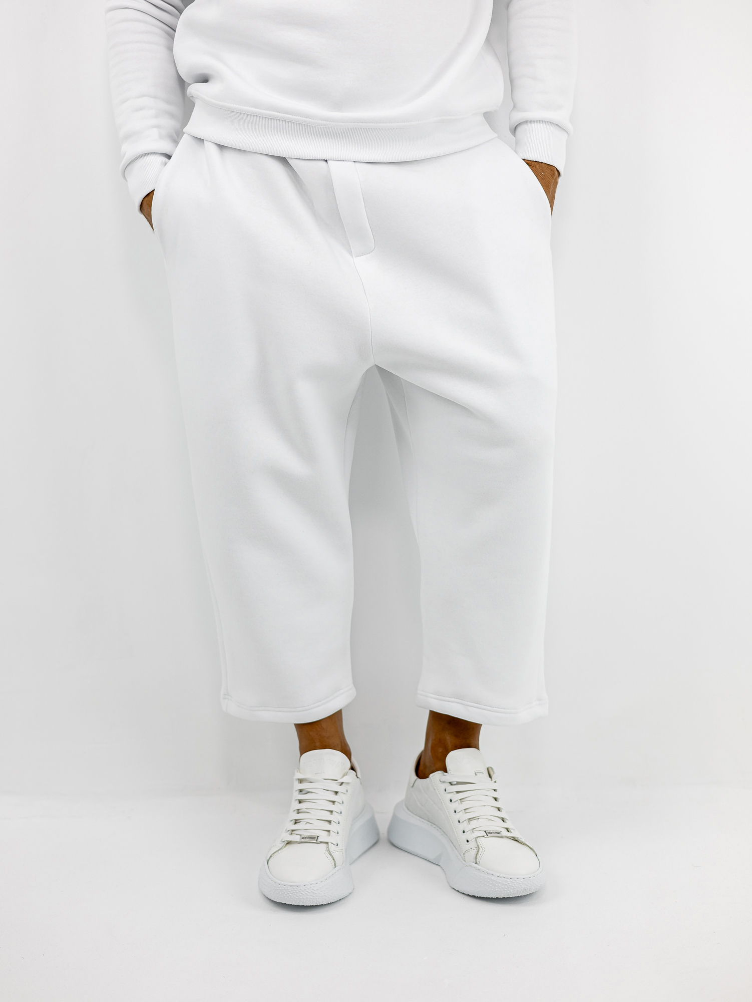 PANTELONI_FORMAS_COTTON4ALL_140026_LEFKO_01.jpg Παντελόνι Φόρμας Oversized Japanese Λευκό