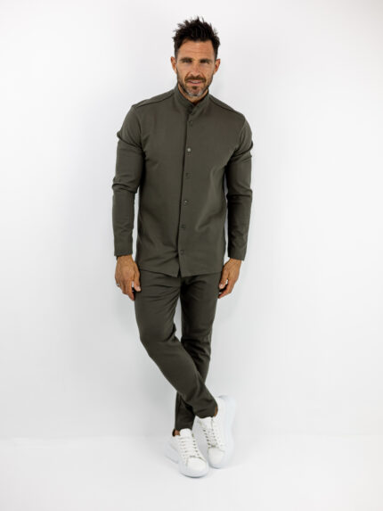 Παντελόνι Jogger Loose FIt & Πουκάμισο Μάο Γιακά Regular Fit Λαδί
